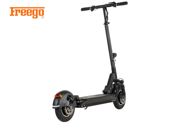 สกูตเตอร์ไฟฟ้ามอเตอร์คู่ความเร็วสูง 1600W วัสดุอลูมิเนียม 40-60 กม