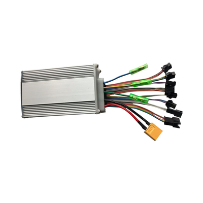 ชิ้นส่วนอะไหล่สกู๊ตเตอร์ไฟฟ้าที่ถูกกฎหมายบนถนน Brushless 36v Electric Scooter Controller